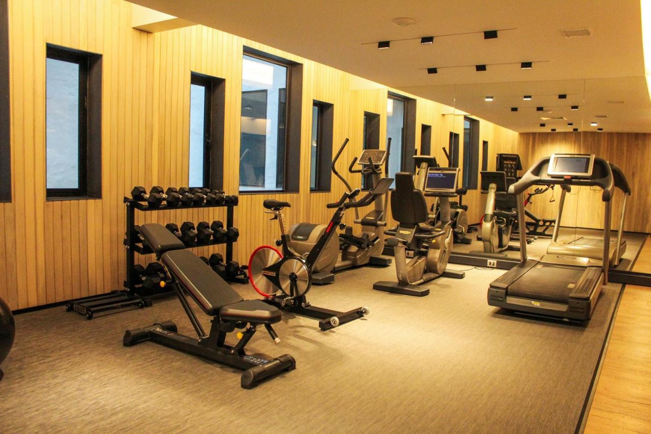 Hotel Magnolia Santiago Luaran gambar A gym in a hotel