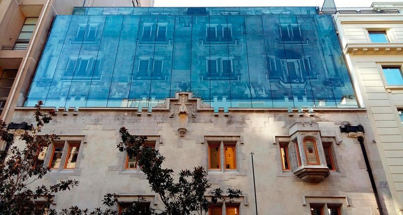 Hotel Magnolia Santiago Luaran gambar The building's glass roof